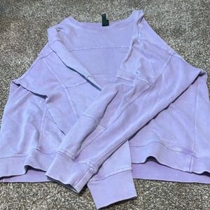 Wild fable purple light weight sweatshirt